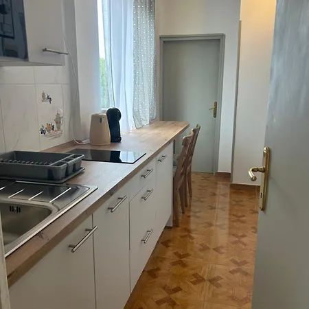 Apartman Mara2 Apartment Kanfanar Exterior photo